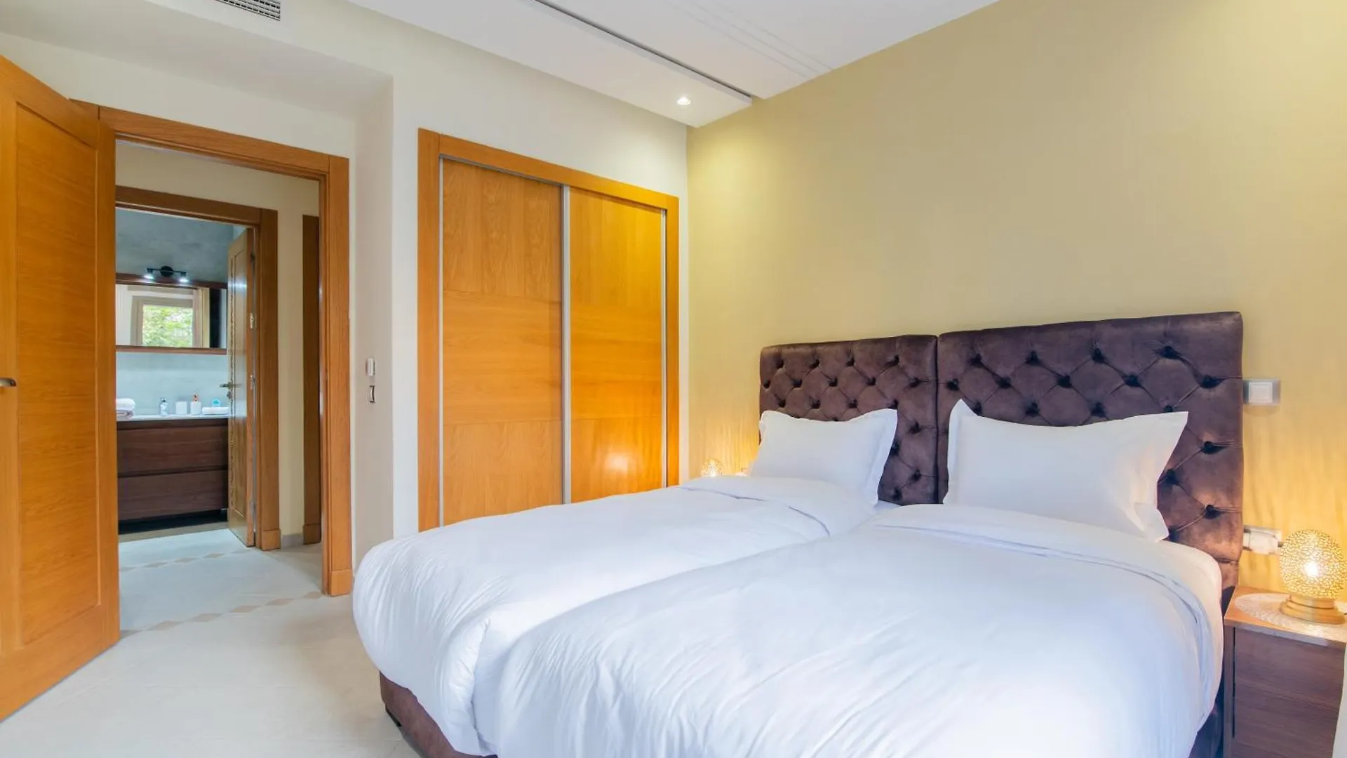 Luxury Seafront Apartment 102Sqm With Wi-Fi And Parking Agadir