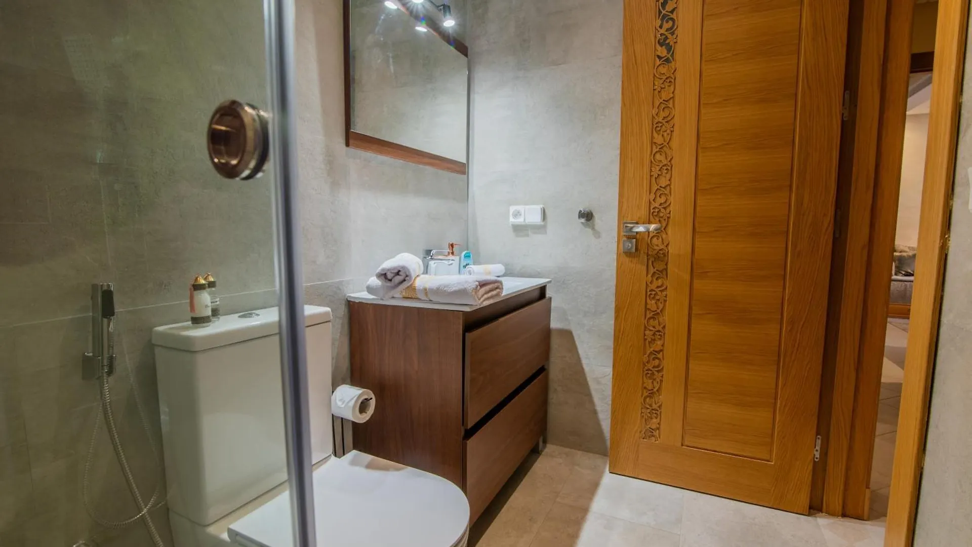 Luxury Seafront Apartment 102Sqm With Wi-Fi And Parking Agadir